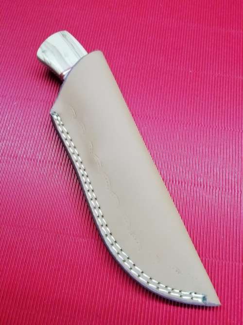 HANDMADE DAMASCUS STEEL HUNTING KNIFE !!!