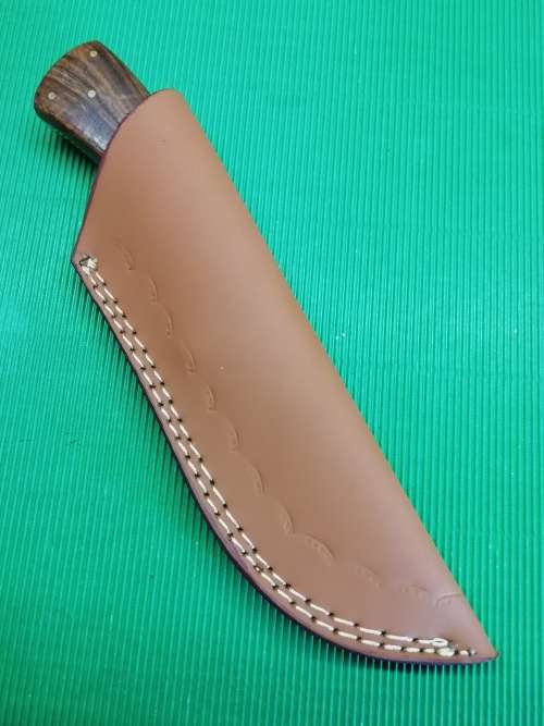 HANDMADE DAMASCUS STEEL HUNTING KNIFE !!!
