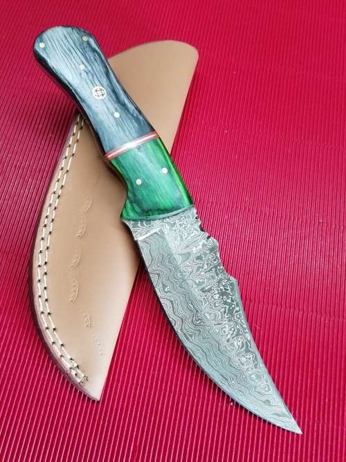 HANDMADE DAMASCUS STEEL HUNTING KNIFE !!!