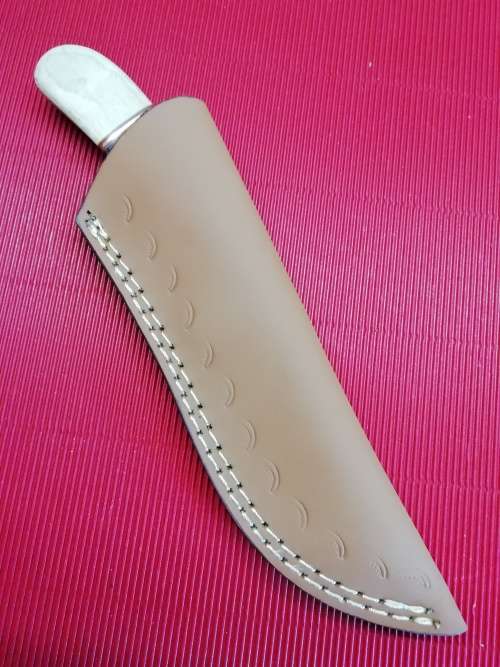 HANDMADE DAMASCUS STEEL HUNTING KNIFE !!!