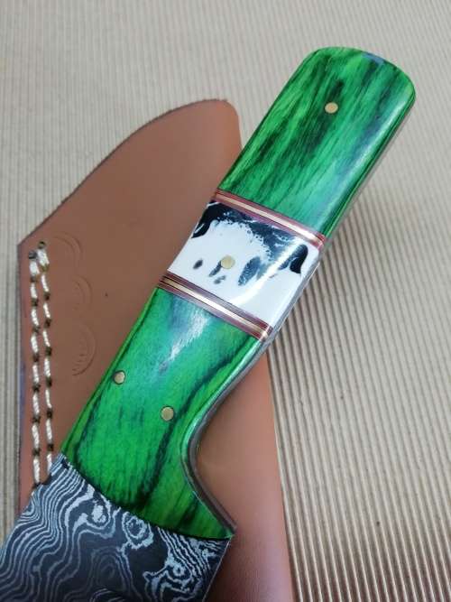 HANDMADE DAMASCUS STEEL HUNTING KNIFE !!!