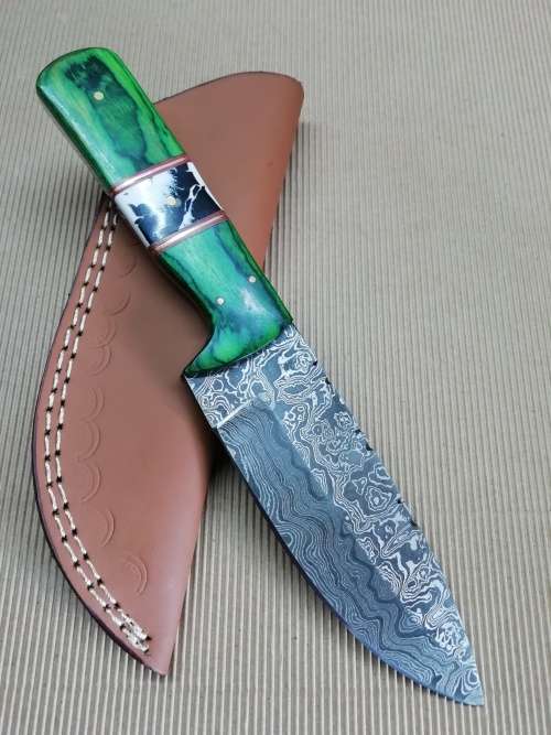 HANDMADE DAMASCUS STEEL HUNTING KNIFE !!!
