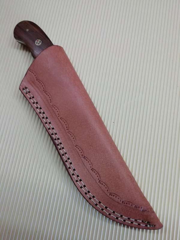 HANDMADE DAMASCUS STEEL HUNTING KNIFE !!!