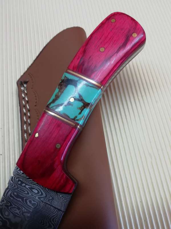 HANDMADE DAMASCUS STEEL HUNTING KNIFE !!!