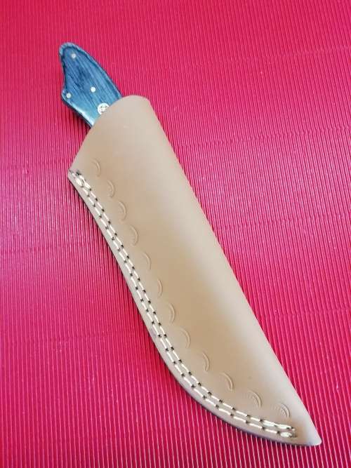 HANDMADE DAMASCUS STEEL HUNTING KNIFE !!!