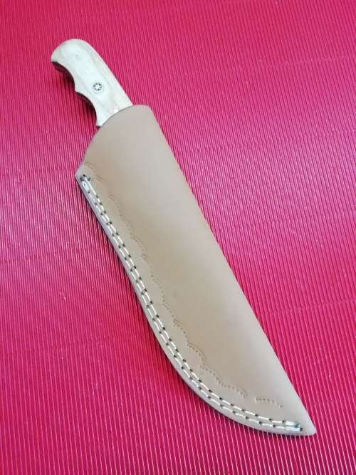 HANDMADE DAMASCUS STEEL HUNTING KNIFE !!!