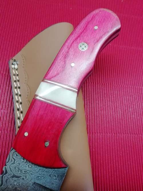 HANDMADE DAMASCUS STEEL HUNTING KNIFE !!!