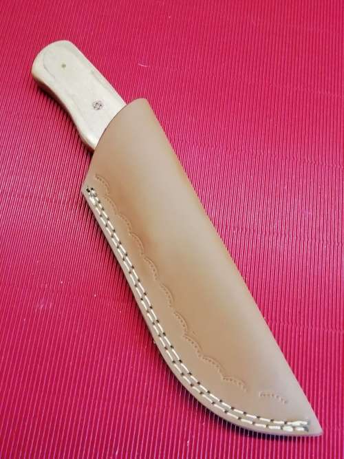 HANDMADE DAMASCUS STEEL HUNTING KNIFE !!!