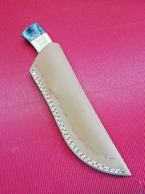 HANDMADE DAMASCUS STEEL HUNTING KNIFE !!!
