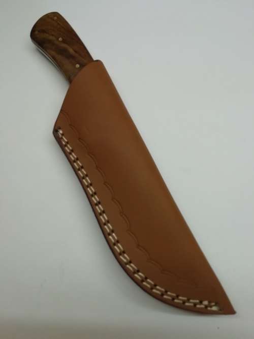 HANDMADE DAMASCUS STEEL HUNTING KNIFE !!!