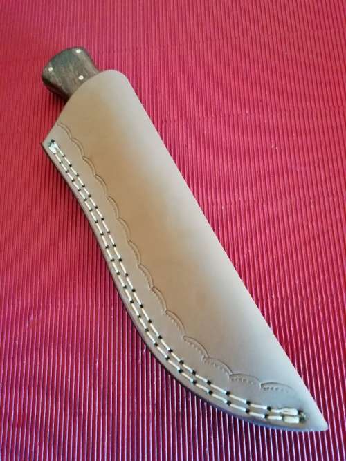 HANDMADE DAMASCUS STEEL HUNTING KNIFE !!!