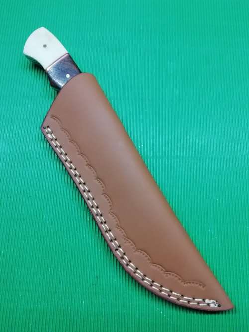 HANDMADE DAMASCUS STEEL HUNTING KNIFE !!!