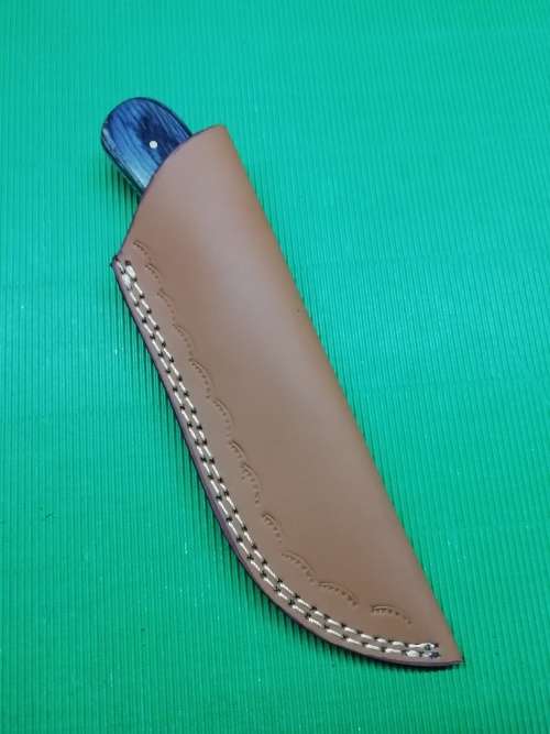 HANDMADE DAMASCUS STEEL HUNTING KNIFE !!!
