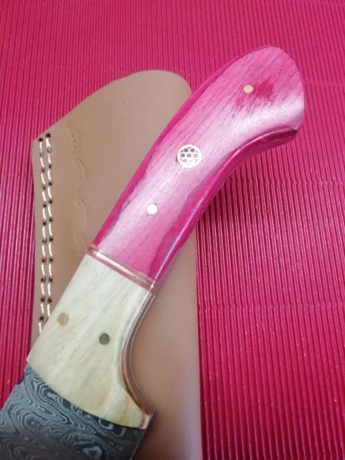 HANDMADE DAMASCUS STEEL HUNTING KNIFE !!!
