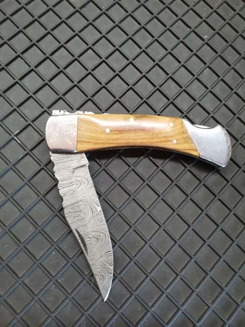 HANDMADE DAMASCUS STEEL FOLDING KNIFE !!!
