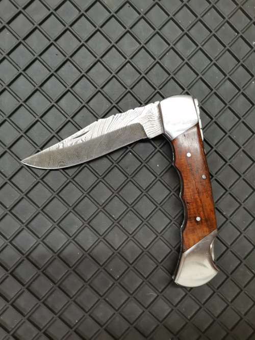 HANDMADE DAMASCUS STEEL FOLDING KNIFE !!!