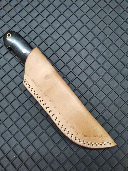 HANDMADE DAMASCUS STEEL HUNTING KNIFE !!!