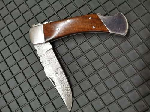Handmade Damascus Steel Folding Knife