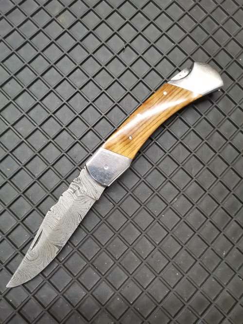 Handmade Damascus Steel Folding Knife