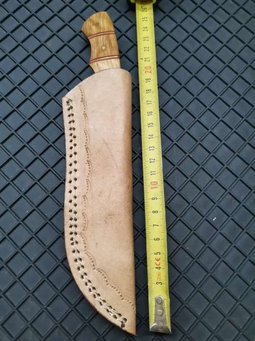 HANDMADE DAMASCUS STEEL HUNTING KNIFE