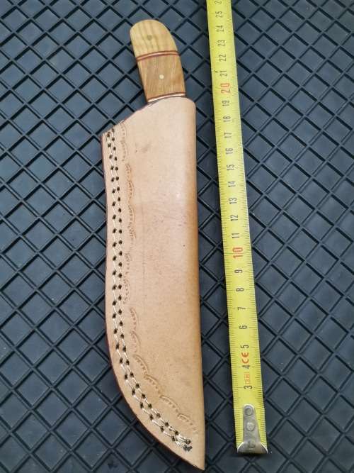 HANDMADE DAMASCUS STEEL HUNTING KNIFE