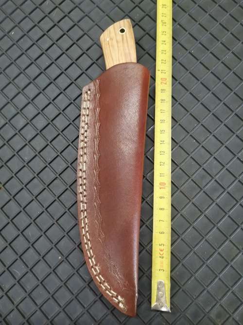 HANDMADE DAMASCUS STEEL HUNTING KNIFE
