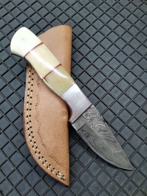 HANDMADE DAMASCUS STEEL HUNTING KNIFE