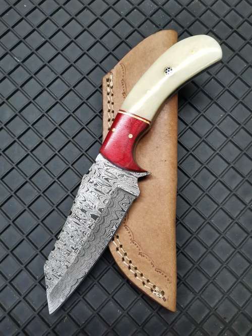HANDMADE DAMASCUS STEEL HUNTING KNIFE