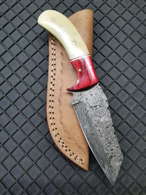 HANDMADE DAMASCUS STEEL HUNTING KNIFE
