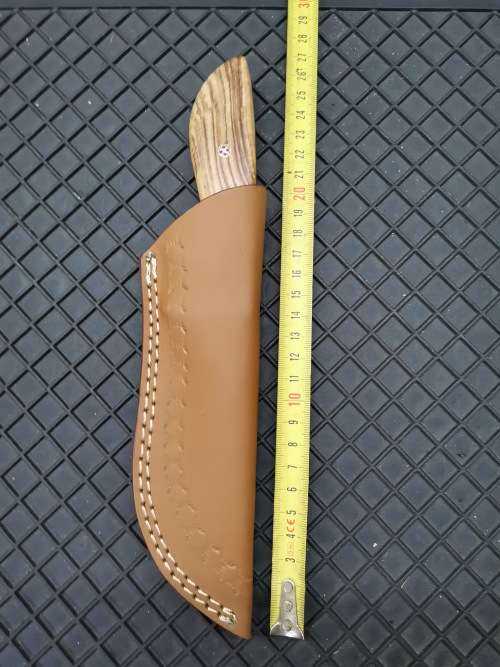 HANDMADE DAMASCUS STEEL HUNTING KNIFE
