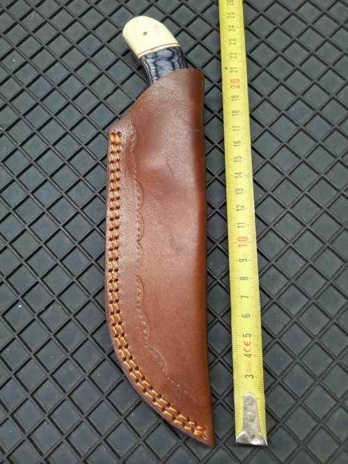 HANDMADE DAMASCUS STEEL HUNTING KNIFE