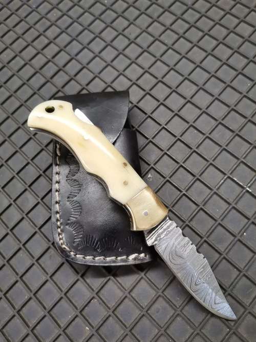 HANDMADE DAMASCUS STEEL FOLDING KNIFE
