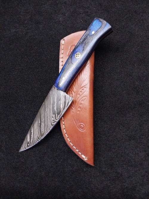 Handmade Damascus Steel Knife