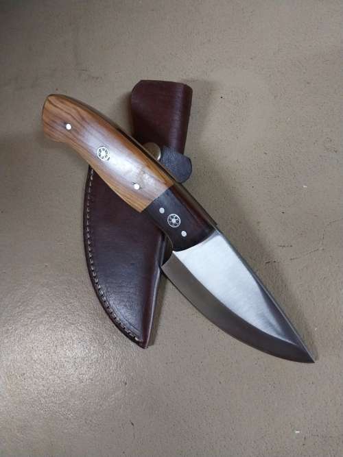 Handmade Stainless Steel Hunting Knife