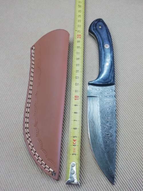 HANDMADE DAMASCUS STEEL HUNTING KNIFE !!!