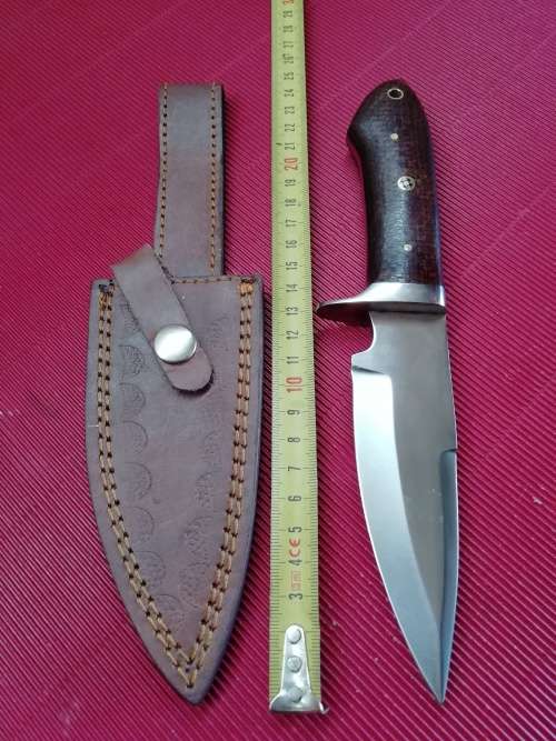HANDMADE STAINLESS STEEL HUNTING KNIFE !!!