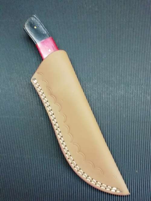 HANDMADE DAMASCUS STEEL HUNTING KNIFE !!!
