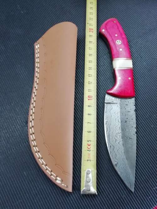 HANDMADE DAMASCUS STEEL HUNTING KNIFE !!!
