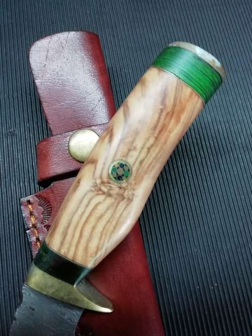 HANDMADE DAMASCUS STEEL HUNTING KNIFE !!!
