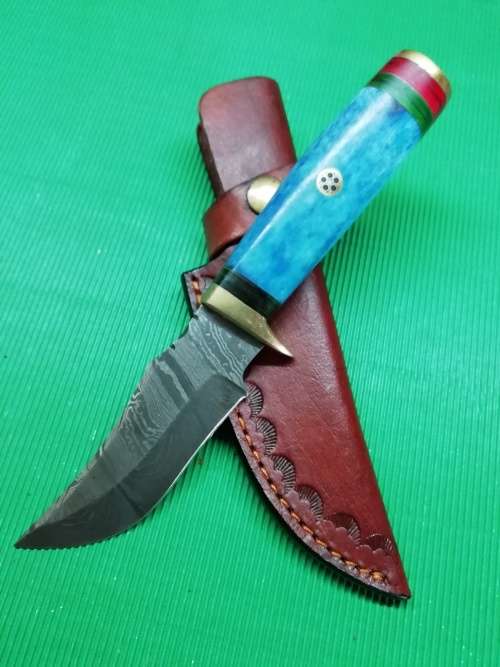 HANDMADE DAMASCUS STEEL HUNTING KNIFE !!!