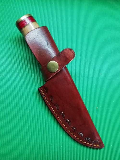 HANDMADE DAMASCUS STEEL HUNTING KNIFE !!!