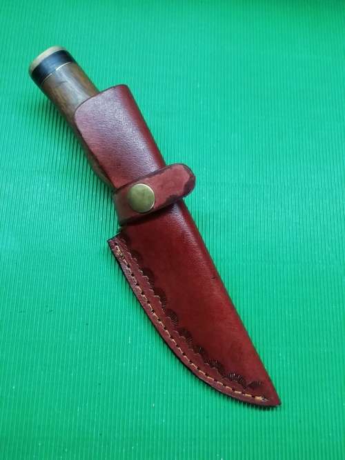 HANDMADE DAMASCUS STEEL HUNTING KNIFE !!!