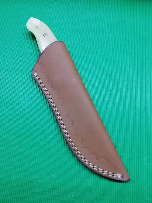 HANDMADE DAMASCUS STEEL HUNTING KNIFE !!!
