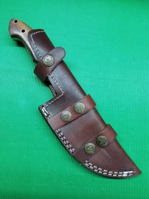 HANDMADE DAMASCUS STEEL HUNTING KNIFE !!!