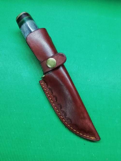 HANDMADE DAMASCUS STEEL HUNTING KNIFE !!!