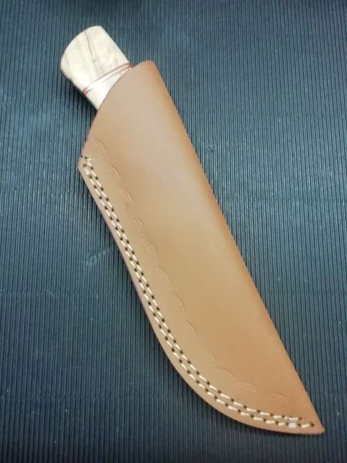 HANDMADE DAMASCUS STEEL HUNTING KNIFE !!!