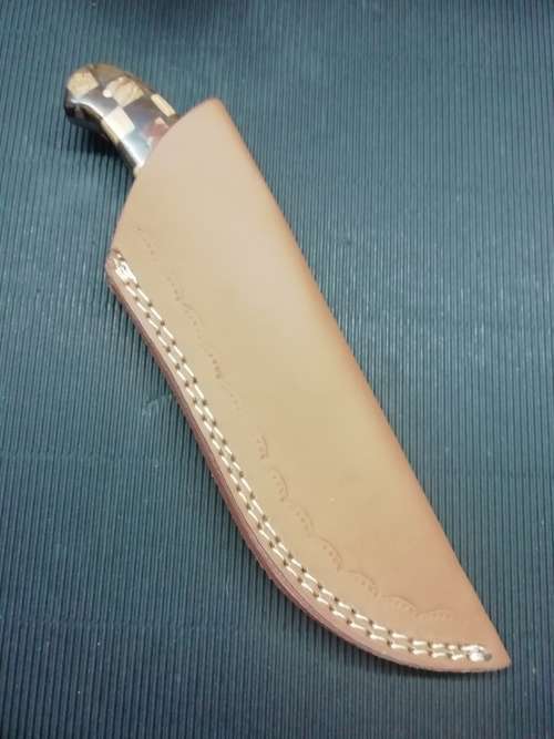 HANDMADE DAMASCUS STEEL HUNTING KNIFE !!!