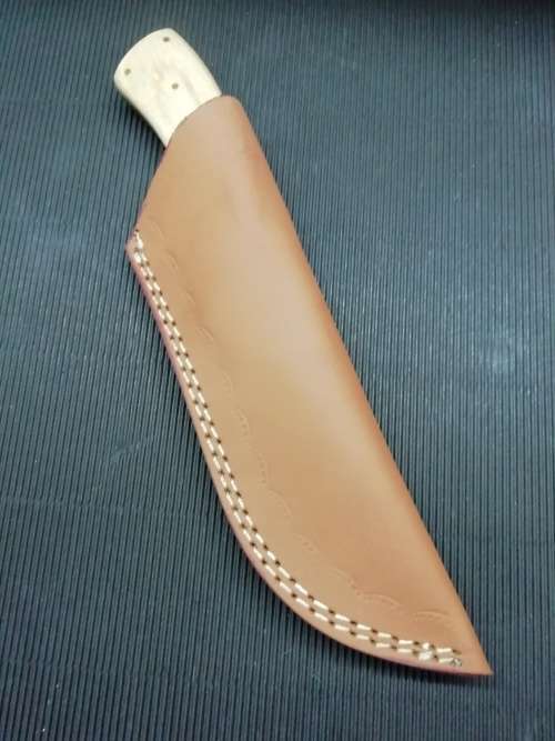 HANDMADE DAMASCUS STEEL HUNTING KNIFE !!!