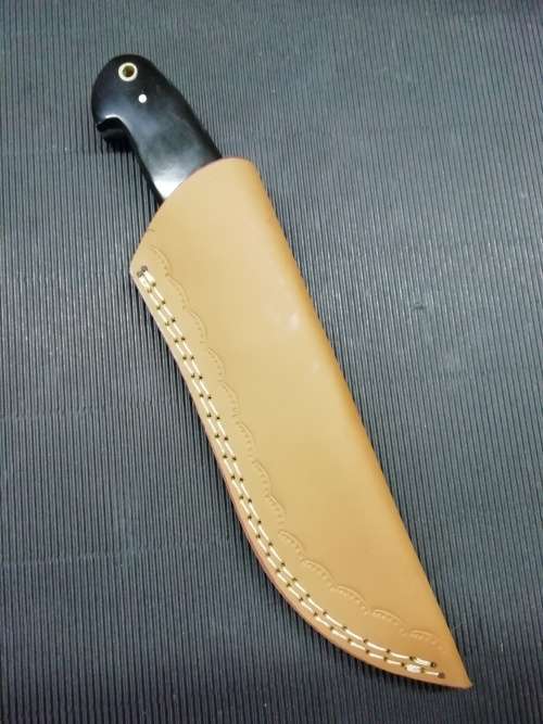 HANDMADE DAMASCUS STEEL HUNTING KNIFE !!!