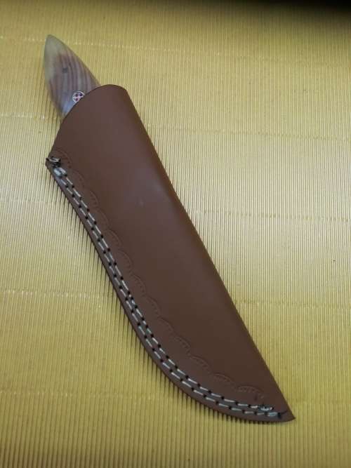 HANDMADE DAMASCUS STEEL HUNTING KNIFE !!!
